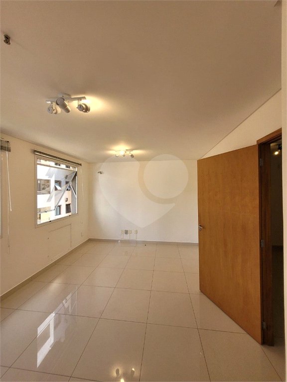 Sala à venda em Bela Vista, São Paulo, SP
