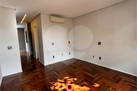 Casa à venda com 4 suítes no condomínio Reserva Nova Cantareira., São Paulo - SP