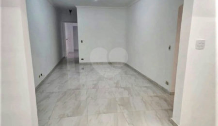 Sobrado à venda com 3 quartos, sendo 1 suíte,  em Campo Grande, São Paulo, SP