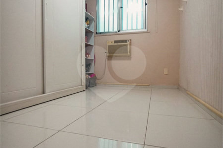 Apartamento à venda com 2 quartos em Santa Cruz, Rio de Janeiro, RJ