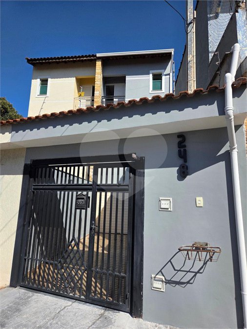 Sobrado à venda com 3 quartos, sendo 1 suíte, em Vila Gustavo, São Paulo, SP