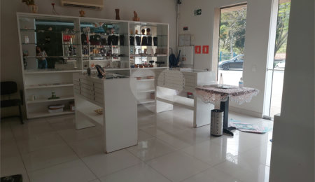 Salão Comercial para alugar no Centro, Mairiporã, SP