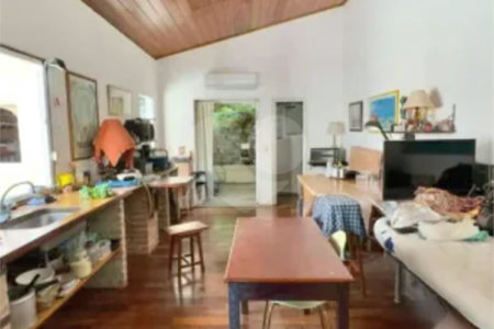 Casa à venda com 3 quartos, sendo 2 suítes, em Jardim Botânico, Rio de Janeiro, RJ