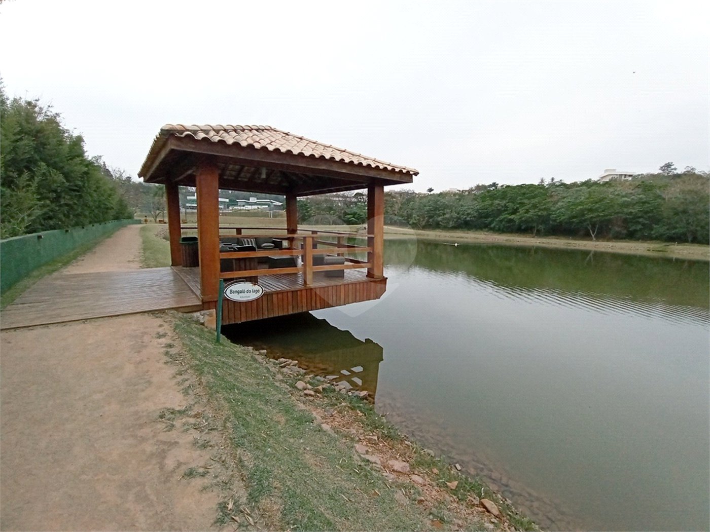 Terreno à venda no condomínio Residencial Arboretum, Vinhedo - SP