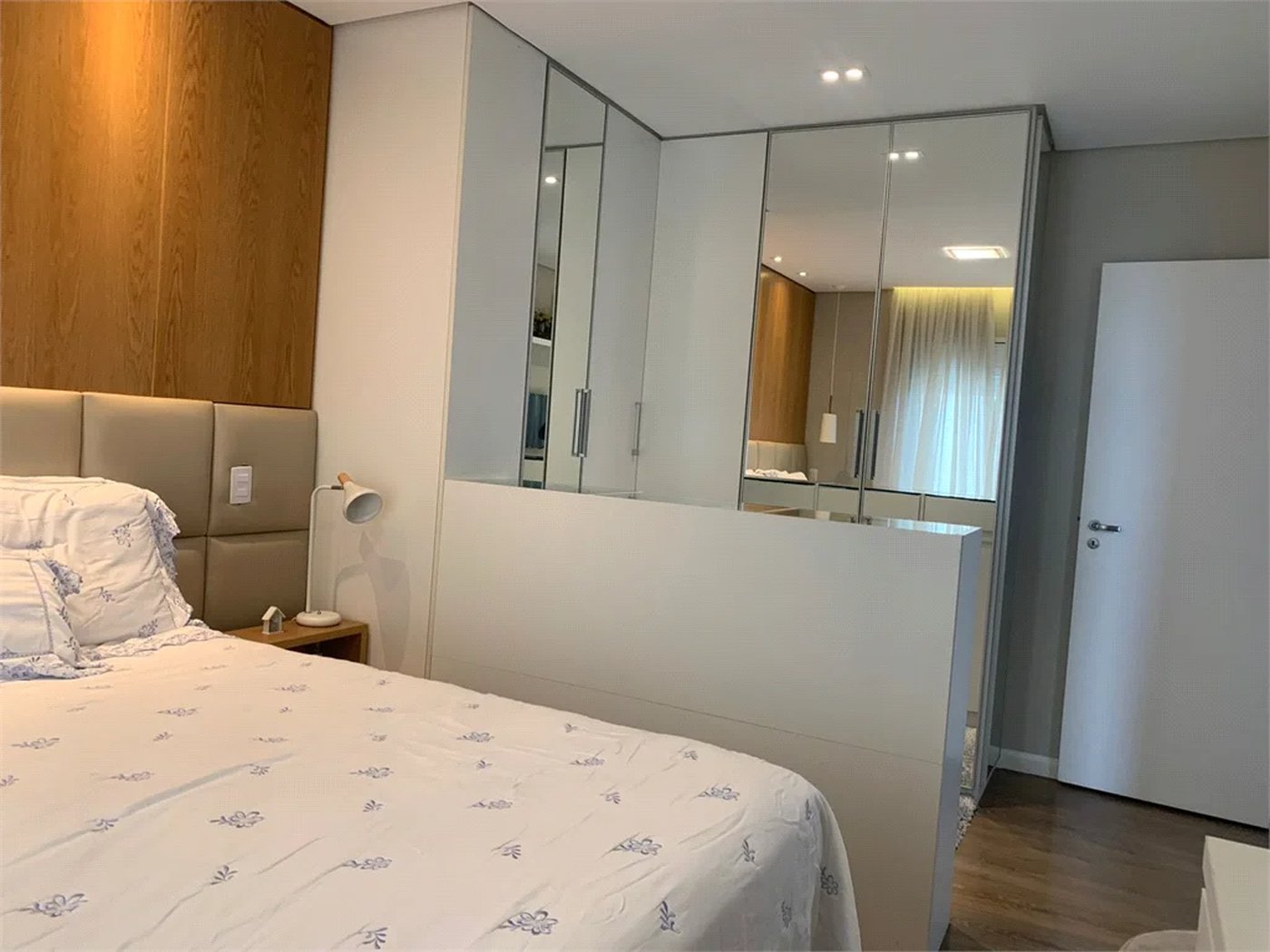 Apartamento à venda com 3 suítes em Lapa, São Paulo, SP
