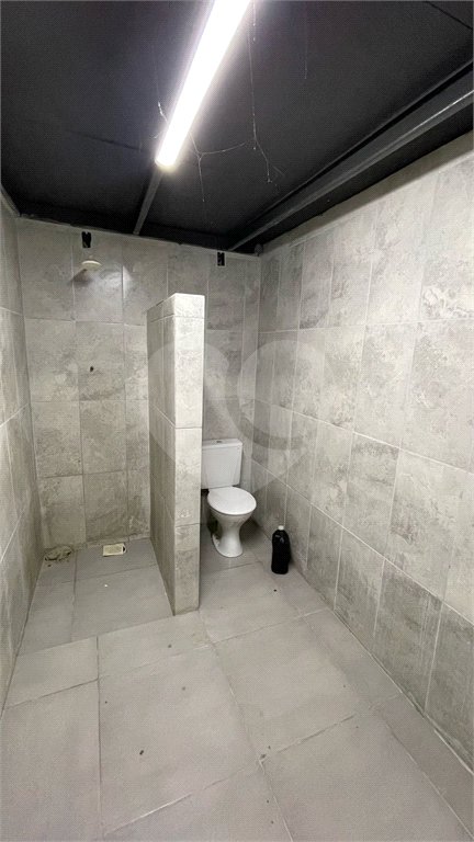Loja à venda ou para alugar em Santíssimo, Rio de Janeiro, RJ