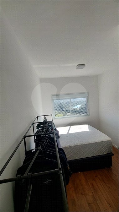 Apartamento para alugar com 3 quartos, sendo 2 suítes, em Barueri, Barueri, SP