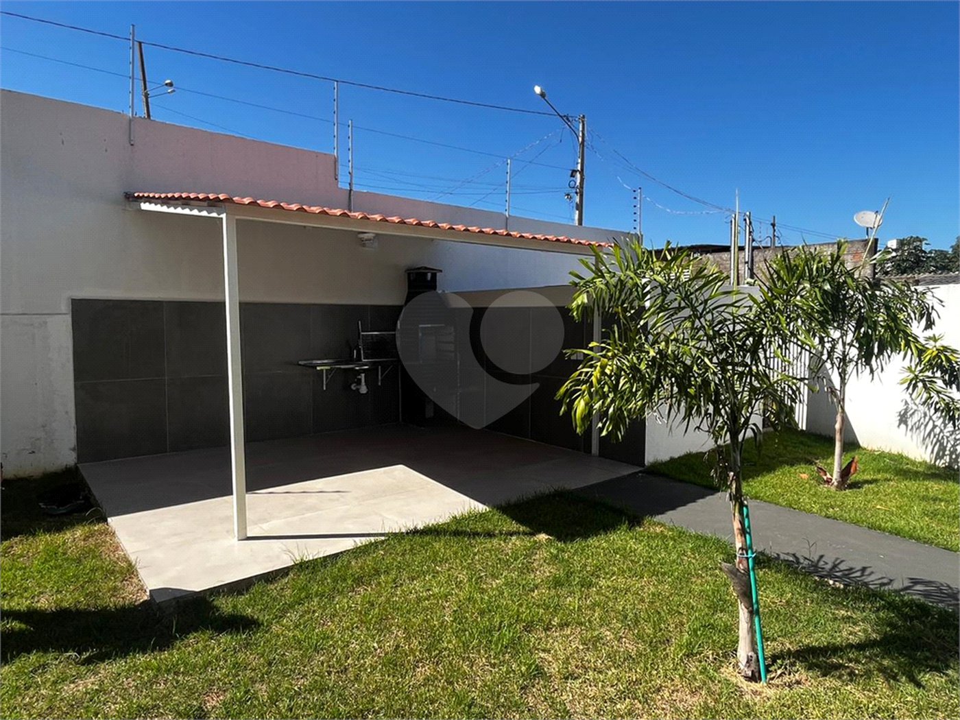 Apartamento à venda com 2 quartos em Alvorada, Cuiabá, MT