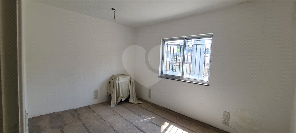 Sobrado à venda com 8 quartos em Vila Tramontano, São Paulo, SP