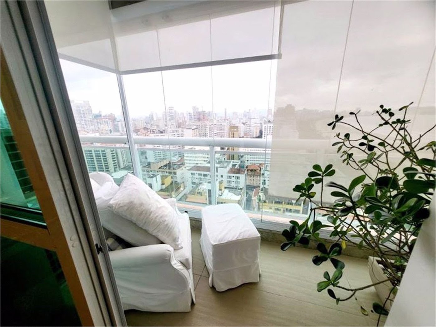 Apartamento Residencial à venda, Gonzaga, Santos - AP1684.