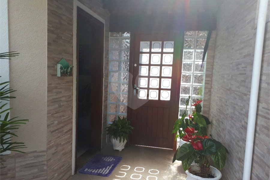 Casa à venda ou para alugar com 3 quartos, sendo 1 suíte, em Horto, São Paulo, SP