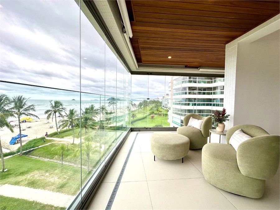 Apartamento à venda com 5 quartos, sendo 4 suítes,  em Riviera de São Lourenço, Bertioga, SP