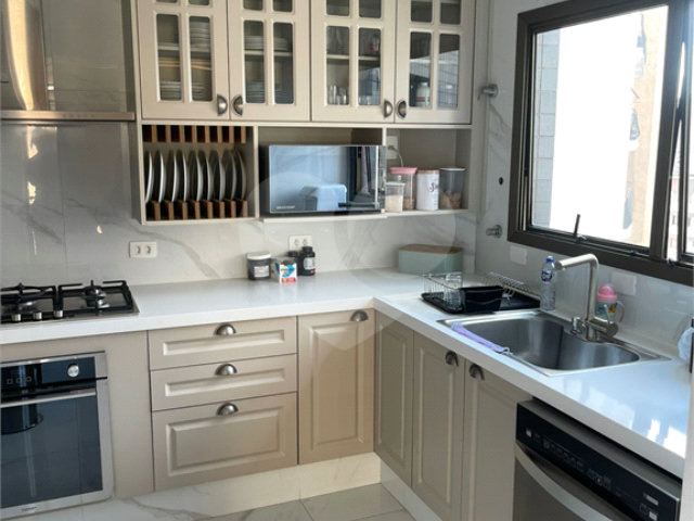 Apartamento à venda com 4 quartos, sendo 2 suítes,  em Santana, São Paulo, SP