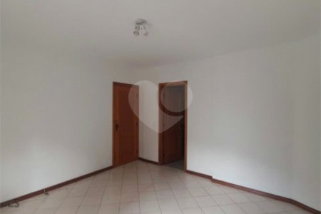 Apartamento à venda com 3 quartos, sendo 1 suíte,  em Lagoa, Rio de Janeiro, RJ