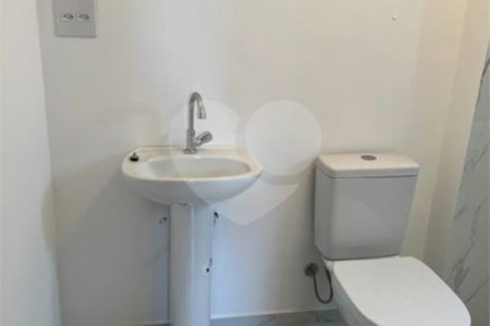 Apartamento à venda com 2 quartos, sendo 1 suíte, em Vila Olímpia, São Paulo, SP