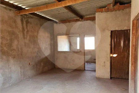 Casa à venda com 3 quartos, sendo 2 suítes, em Jardim Nova Ponta Porã, Ponta Porã - MS