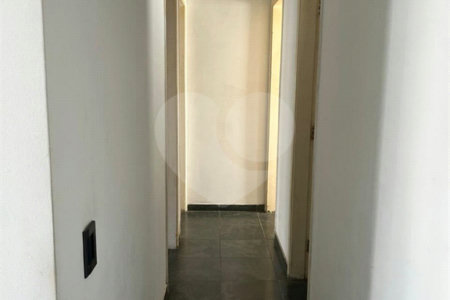 Apartamento à venda com 3 quartos em Vila Suzana, São Paulo, SP