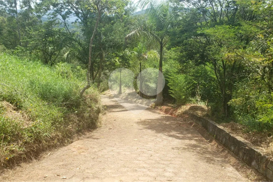Terreno à venda em Palmeiras, Mairiporã, SP