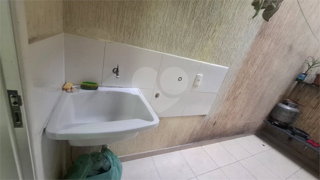 Casa em condomínio à venda com 2 quartos em Parque Vitória, São Paulo, SP