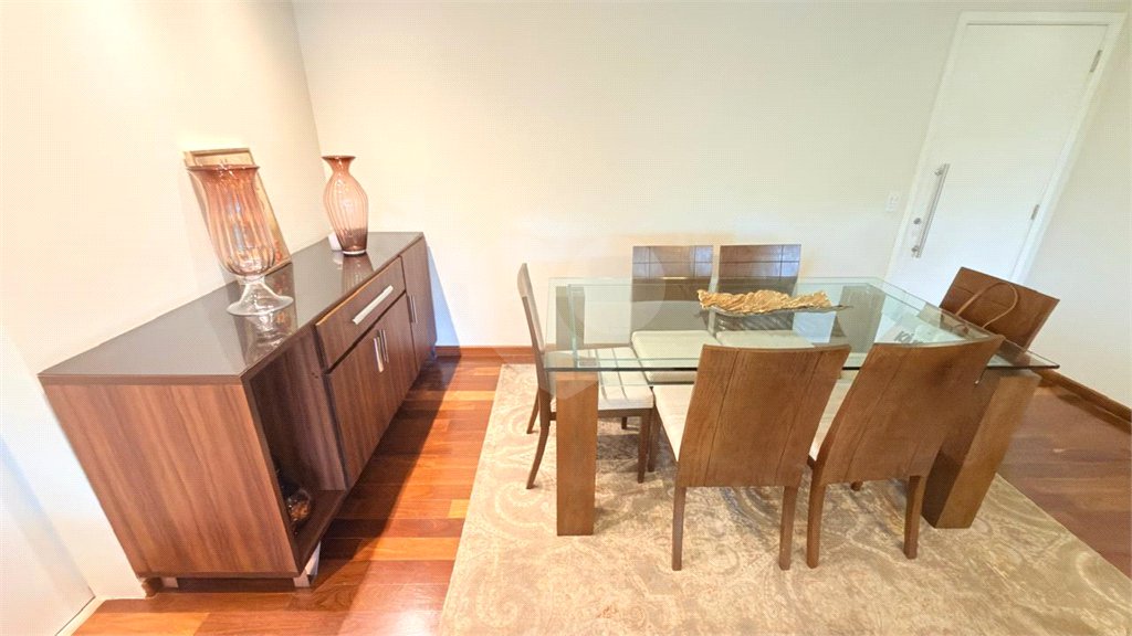 Apartamento à venda com 3 suítes em Santa Teresinha, São Paulo, SP