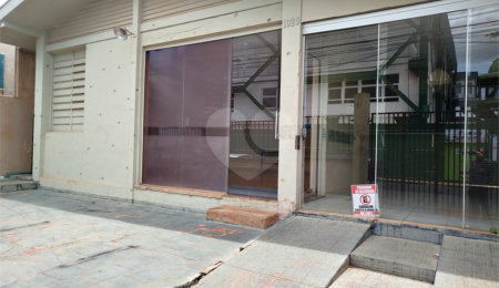Casa à venda com 3 quartos, sendo 1 suíte,  em Jardim Sumaré, Ribeirão Preto, SP
