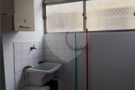 Apartamento à venda com 3 quartos, sendo 1 suíte, em Vila Paulicéia, São Paulo, SP