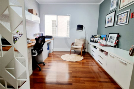 Casa à venda com 3 suítes no condomínio Villa Splendore, São Paulo - SP