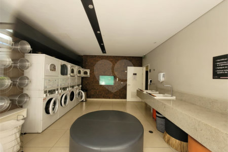 Apartamento à venda ou para alugar com 2 quartos, sendo 1 suíte, em Parque Industrial Tomas Edson, São Paulo, SP