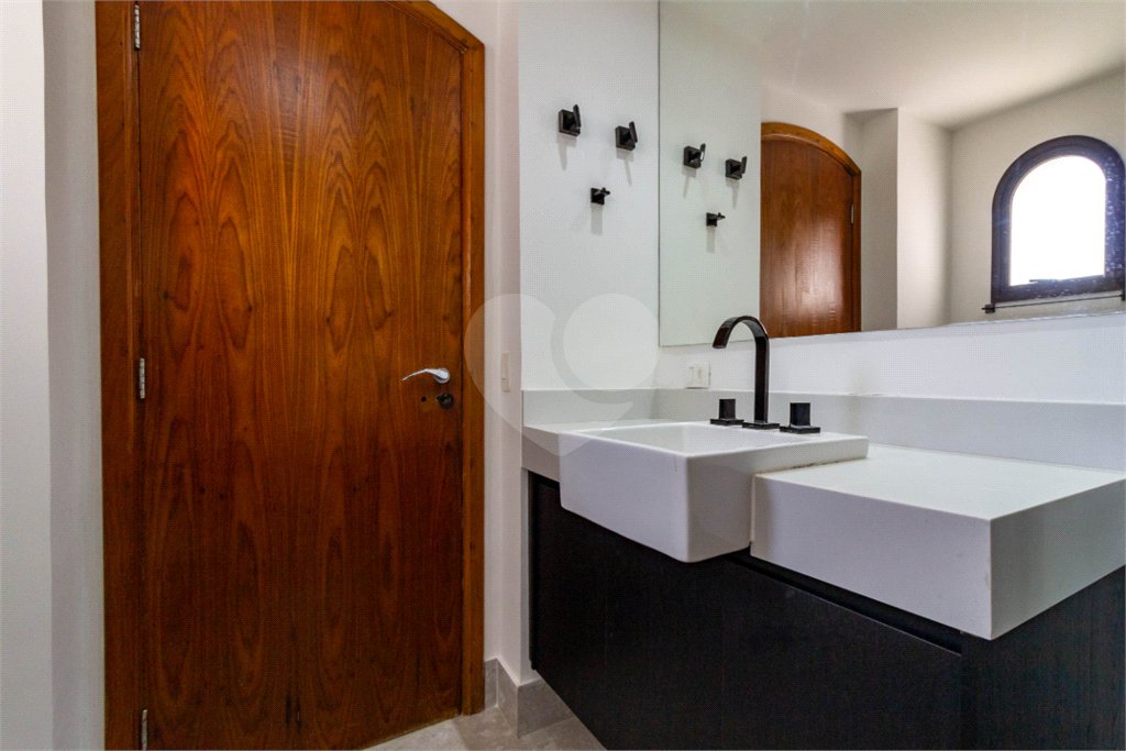 Apartamento à venda com 3 quartos, sendo 1 suíte, em Brooklin, São Paulo, SP