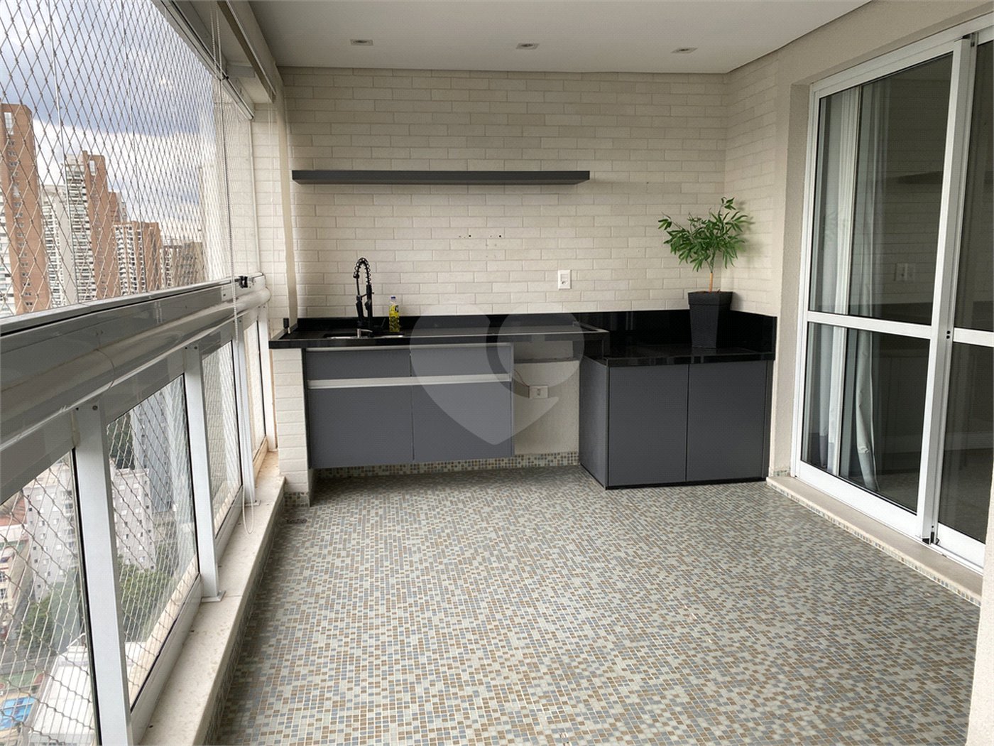 Apartamento à venda com 3 suítes em Vila Andrade, São Paulo, SP