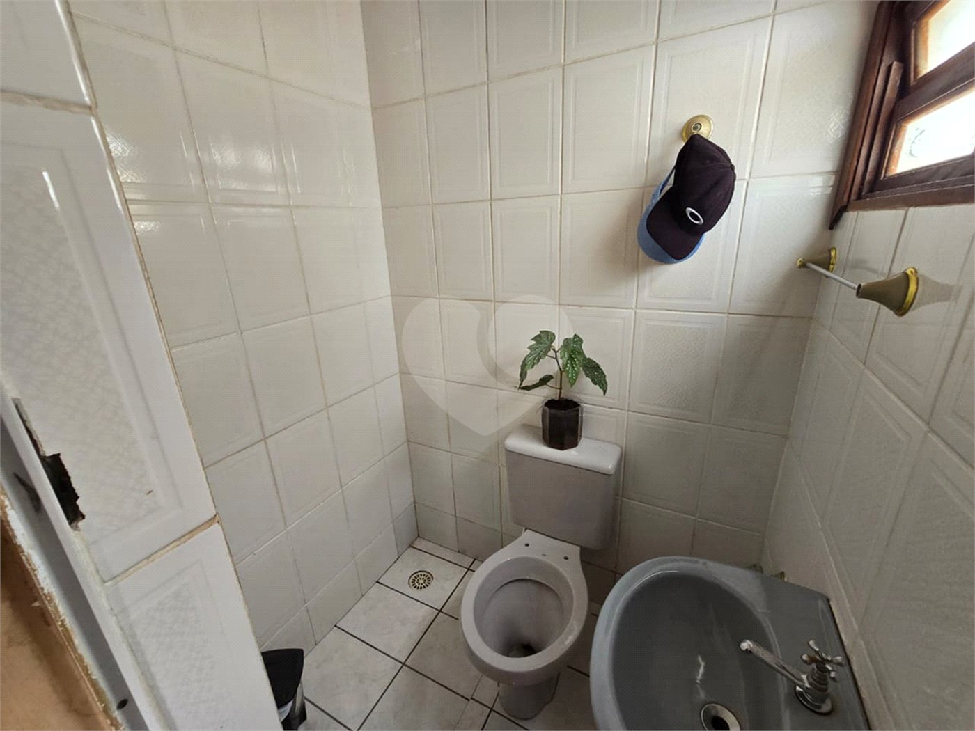 Casa à venda com 3 quartos, sendo 1 suíte, em Vila Maciel, Itapetininga, SP