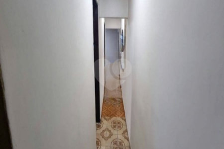 Casa à venda com 3 quartos, sendo 1 suíte, em Vila Carrão, São Paulo, SP