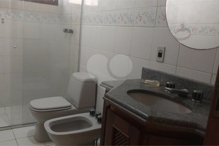 Apartamento à venda com 4 quartos, sendo 2 suítes, em Tombo, Guarujá, SP