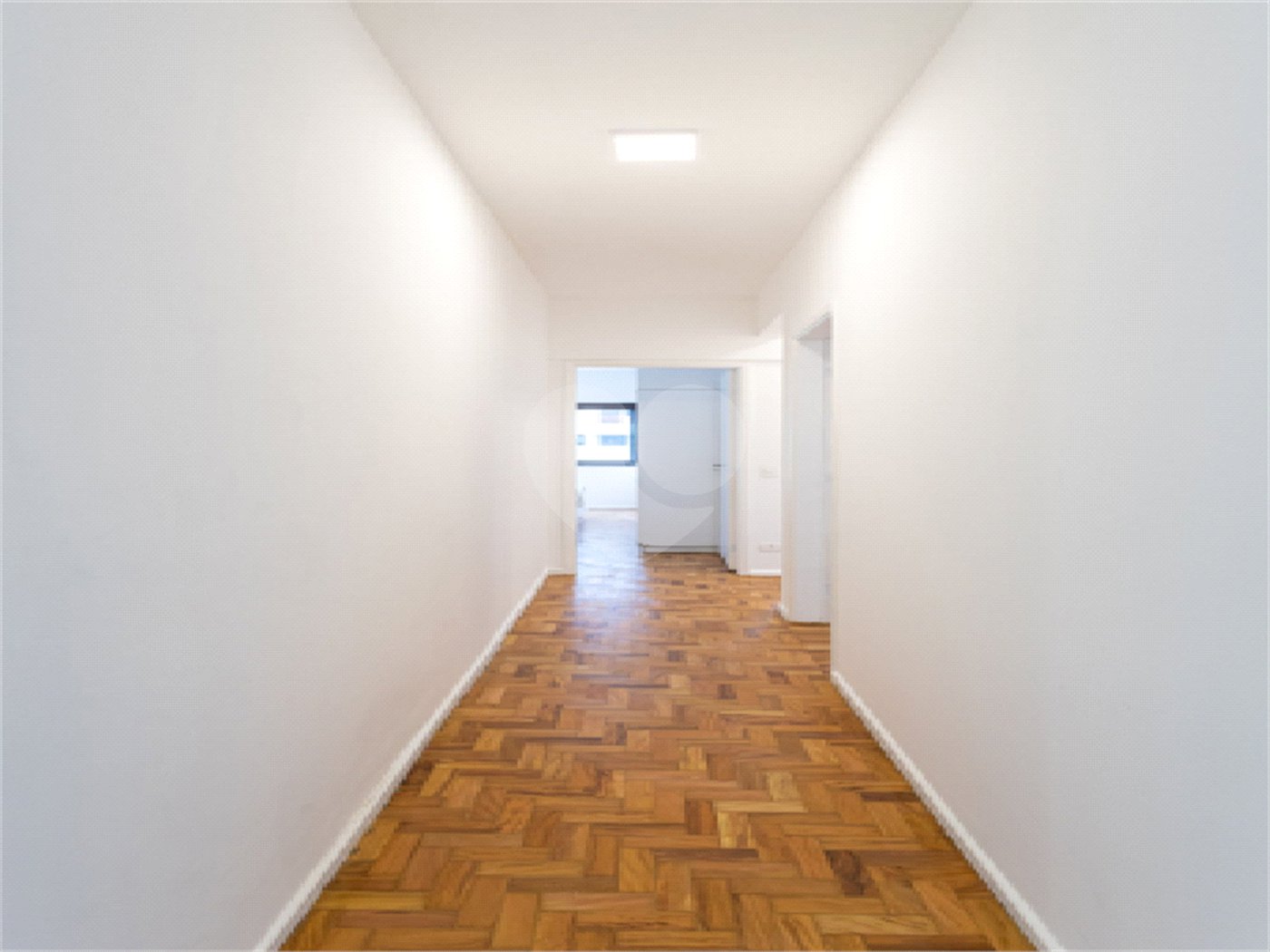 Apartamento à venda com 3 quartos, sendo 1 suíte, em Itaim Bibi, São Paulo, SP