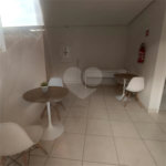 Apartamento à venda com 2 quartos, sendo 1 suíte,  em Parque Vitória, São Paulo, SP