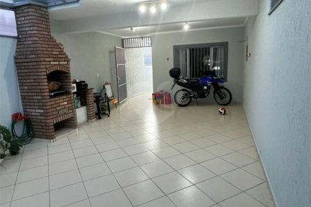 Sobrado à venda com 3 quartos, sendo 1 suíte, em Parque Vitória, São Paulo, SP