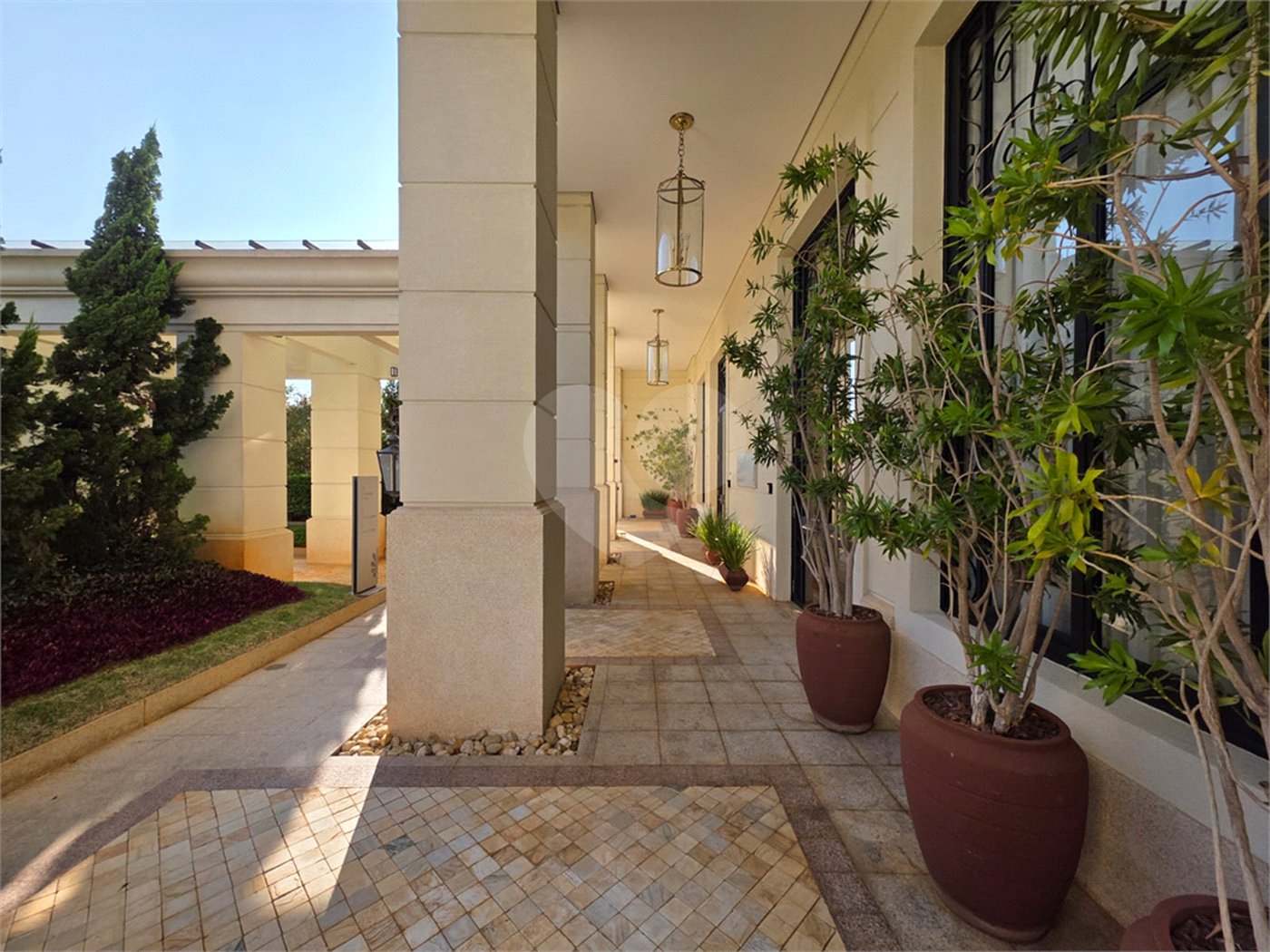 Apartamento à venda com 4 suítes em Anhangabaú, Jundiaí, SP