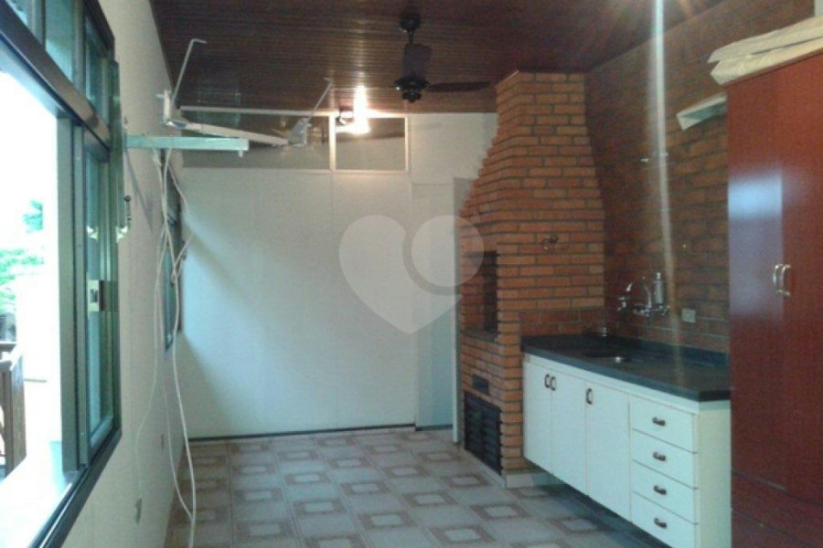 Sobrado à venda com 3 quartos, sendo 1 suíte, em Tremembé, São Paulo, SP