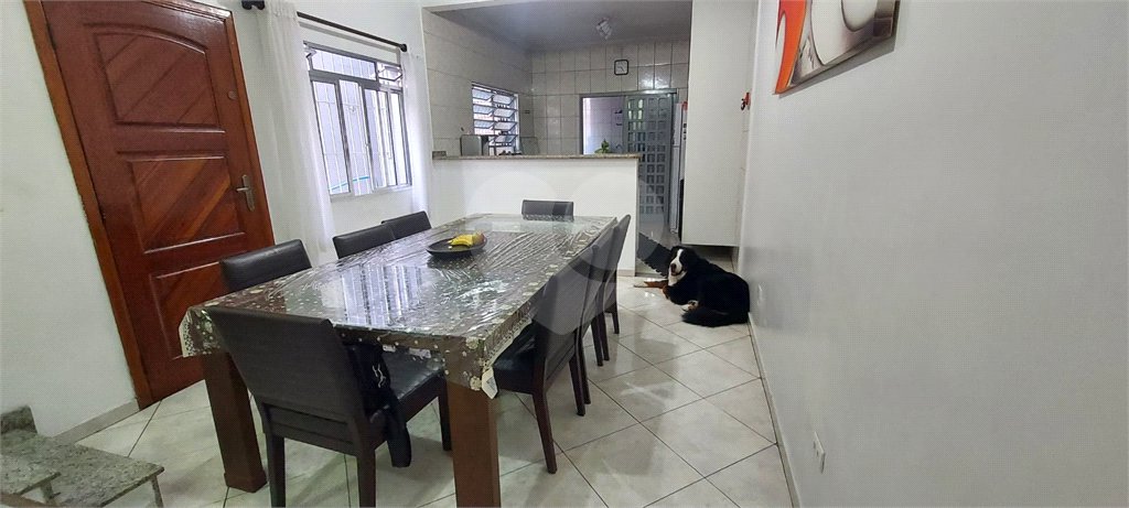 Sobrado à venda com 3 quartos, sendo 1 suíte, em Vila Sabrina, São Paulo, SP