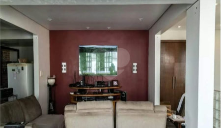 Cobertura à venda com 3 quartos, sendo 1 suíte,  em Vila Andrade, São Paulo, SP