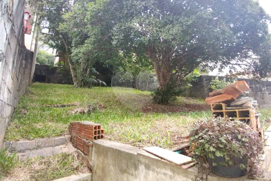 Sobrado à venda com 3 quartos, sendo 1 suíte,  em Tremembé, São Paulo, SP