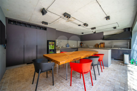 Casa à venda com 7 suítes em Jardim Paulista, São Paulo, SP