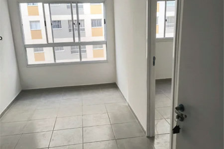 Apartamento à venda com 2 quartos em Loteamento Reserva Raposo, São Paulo, SP