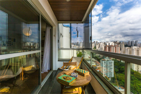 Apartamento à venda com 4 quartos, sendo 3 suítes, em Jardim Londrina, São Paulo, SP