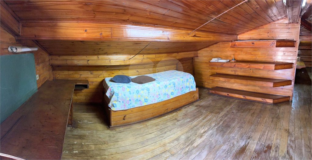 Casa à venda com 8 quartos, sendo 4 suítes, em Eldorado, Diadema, SP