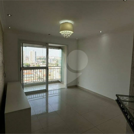 Apartamento à venda com 3 quartos, sendo 1 suíte, em Parque Maria Luiza, São Paulo, SP