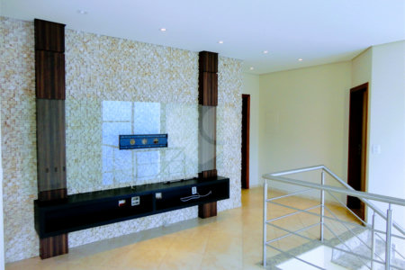 Casa à venda com 3 suítes no condomínio Residencial Jardim América, Vinhedo - SP