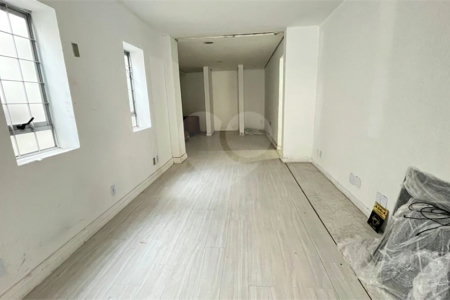 Sobrado para alugar com 7 quartos em Moema, São Paulo, SP