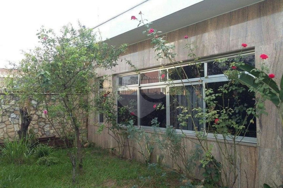 Casa Térrea à venda ou para alugar com 3 quartos, sendo 1 suíte, em Vila Galvão, Guarulhos, SP