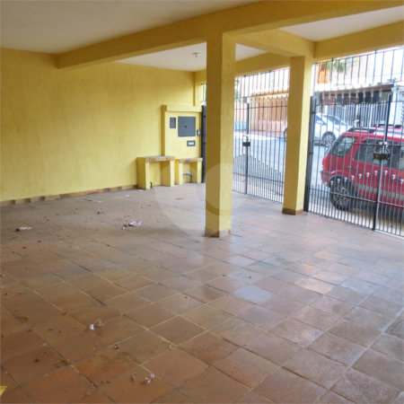 Casa à venda com 4 quartos, sendo 1 suíte, em Vila Santo Estéfano, São Paulo, SP